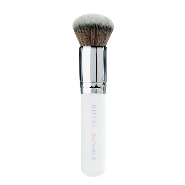 Royal-Cosmetics-Deluxe-Foundation-Brush-02-1.webp Rival Mano Eyeshadow - 03